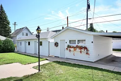 65  6th St, Winona, MN 55987 - Photo 40