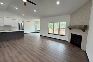 2377 Wallace Lake Rd, Trenton, WI 53090 - Photo 10