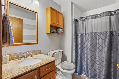 2910  Northbridge Dr, Racine, WI 53404 - Photo 16