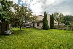 2910 Northbridge Dr, Racine, WI 53404 - Photo 26