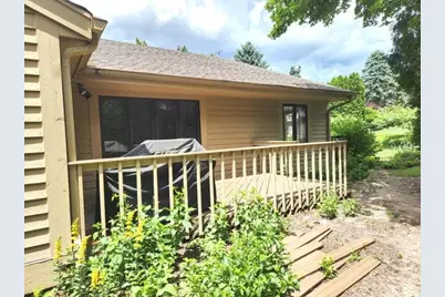 N80W13596  River Park Dr, Menomonee Falls, WI 53051 - Photo 36