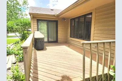 N80W13596  River Park Dr, Menomonee Falls, WI 53051 - Photo 34
