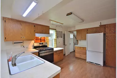 3715 N 40th St, Milwaukee, WI 53216 - Photo 10