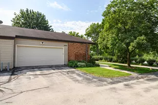 880 Pilgrim Pkwy, Elm Grove, WI 53122 - Photo 36