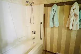 3989 Arrowhead Ct, Sheboygan, WI 53083 - Photo 18
