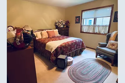 3989  Arrowhead Ct, Sheboygan, WI 53083 - Photo 20