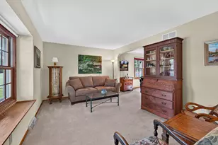 W158N10439 Old Farm Rd, Germantown, WI 53022 - Photo 18