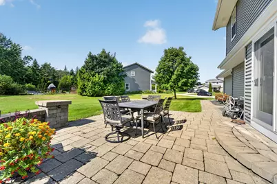 W158N10439  Old Farm Rd, Germantown, WI 53022 - Photo 8