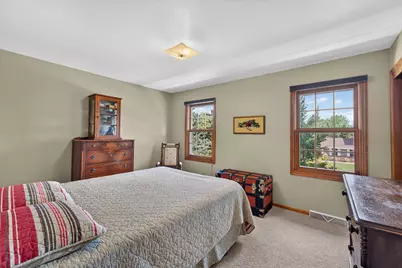 W158N10439  Old Farm Rd, Germantown, WI 53022 - Photo 22