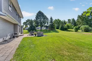W158N10439 Old Farm Rd, Germantown, WI 53022 - Photo 28