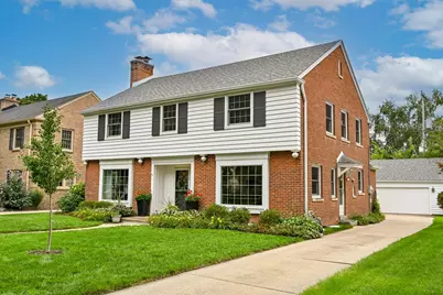 9519  Harding Blvd, Wauwatosa, WI 53226 - Photo 2