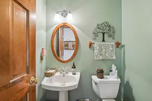 306 W Juniper Dr, Grafton, WI 53024 - Photo 12