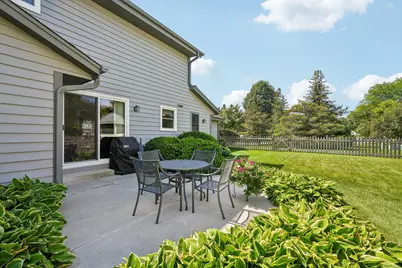 306 W Juniper Dr, Grafton, WI 53024 - Photo 24