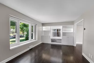 5577 N Kent Ave, Whitefish Bay, WI 53217 - Photo 2