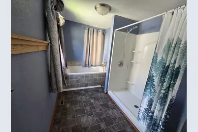 305 W Nott St, Tomah, WI 54660 - Photo 10