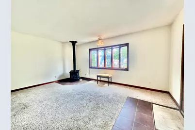 3319 S 67th St, Milwaukee, WI 53219 - Photo 4