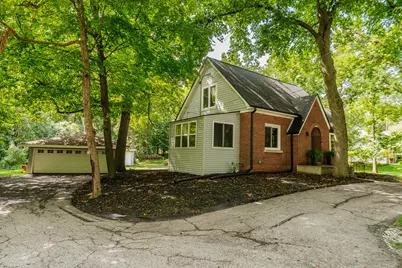 12585 W Cold Spring Rd, New Berlin, WI 53151 - Photo 28