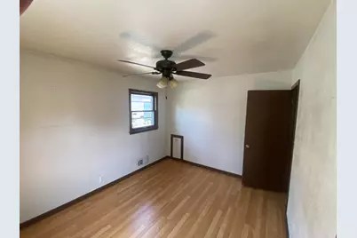 3409 W Wilbur Ave, Greenfield, WI 53221 - Photo 14