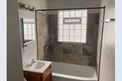 3409 W Wilbur Ave, Greenfield, WI 53221 - Photo 10