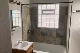 3409 W Wilbur Ave, Greenfield, WI 53221 - Photo 10