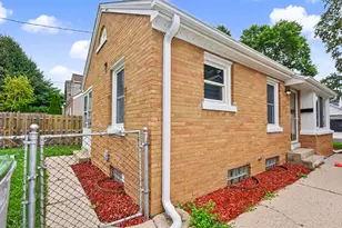 4113 S Austin St, Milwaukee, WI 53207 - Photo 24