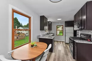 4113 S Austin St, Milwaukee, WI 53207 - Photo 6