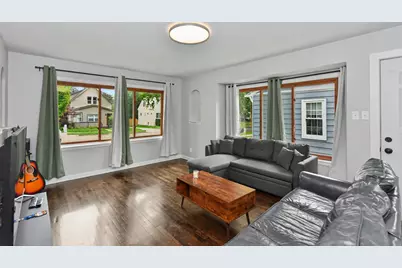 4113 S Austin St, Milwaukee, WI 53207 - Photo 2