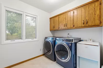 8894  Greenmeadow Ln, Greendale, WI 53129 - Photo 26