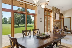 1209 E Sweetbriar Ln, Hartland, WI 53029 - Photo 6