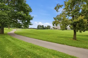 1209 E Sweetbriar Ln, Hartland, WI 53029 - Photo 28