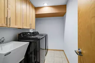 1931 N Pierce St, Milwaukee, WI 53212 - Photo 30