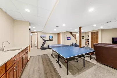 2400  Cedar Dr, Brookfield, WI 53045 - Photo 36