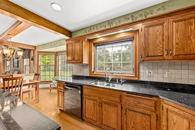 2400  Cedar Dr, Brookfield, WI 53045 - Photo 12