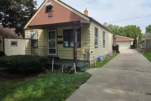 1958 S 97th St, West Allis, WI 53227 - Photo 1