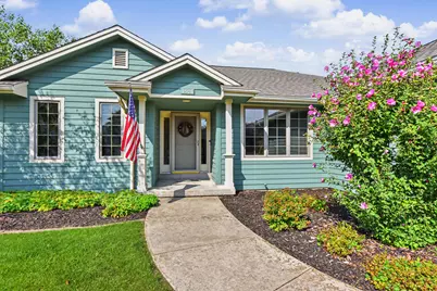 1508  Mackenzie Ln, Oconomowoc, WI 53066 - Photo 2