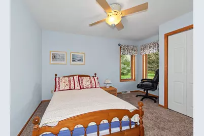 1508  Mackenzie Ln, Oconomowoc, WI 53066 - Photo 18