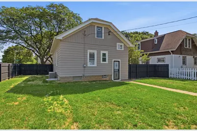 5565 N 32nd St, Milwaukee, WI 53209 - Photo 36