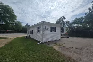 206 N Black River St, Sparta, WI 54656 - Photo 2