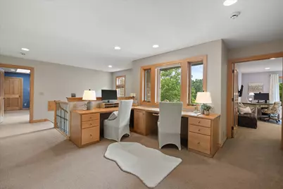 N29W30764  Foxwood Dr, Delafield, WI 53072 - Photo 38