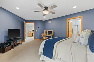 N29W30764 Foxwood Dr, Delafield, WI 53072 - Photo 40