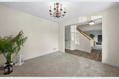 922  River Hill Dr, Waukesha, WI 53189 - Photo 6