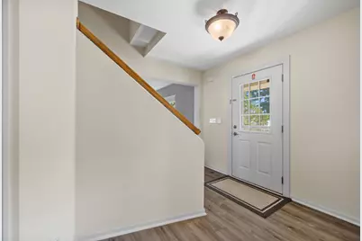 922  River Hill Dr, Waukesha, WI 53189 - Photo 4