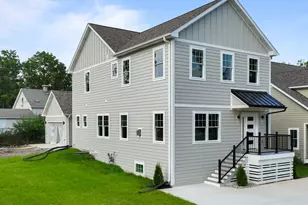 W3824 Lakeview Dr, Geneva, WI 53147 - Photo 2