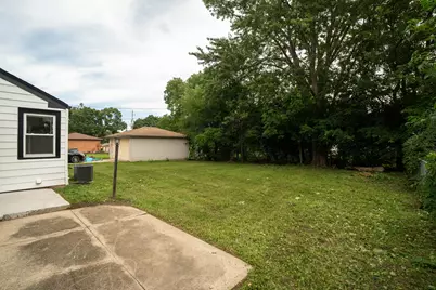 4860 N 89th St, Milwaukee, WI 53225 - Photo 28