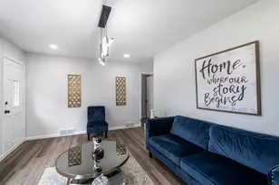 4860 N 89th St, Milwaukee, WI 53225 - Photo 6