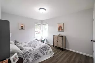 4860 N 89th St, Milwaukee, WI 53225 - Photo 12