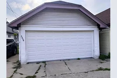 2236 S 35th St, Milwaukee, WI 53215 - Photo 26