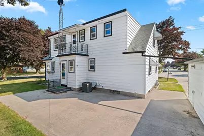 2508  Division St, Manitowoc, WI 54220 - Photo 48