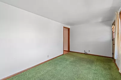2508  Division St, Manitowoc, WI 54220 - Photo 28
