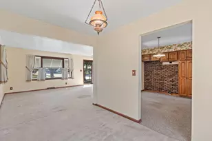 2508 Division St, Manitowoc, WI 54220 - Photo 10